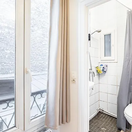 Guestready - Blissful Cocoon Near Belleville Park Appartamento Parigi